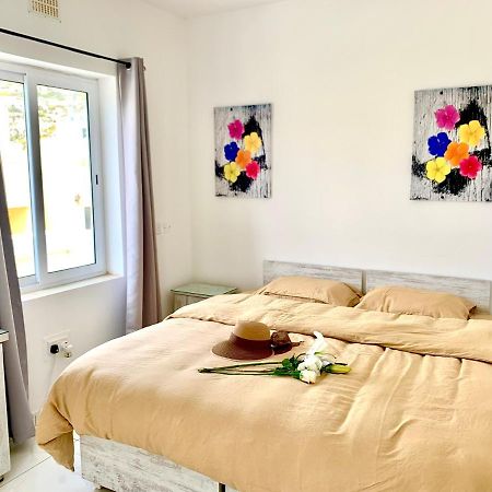 Private Bedroom With Balcony In A Shared Apartment At The Bay Of Xlendi Extérieur photo